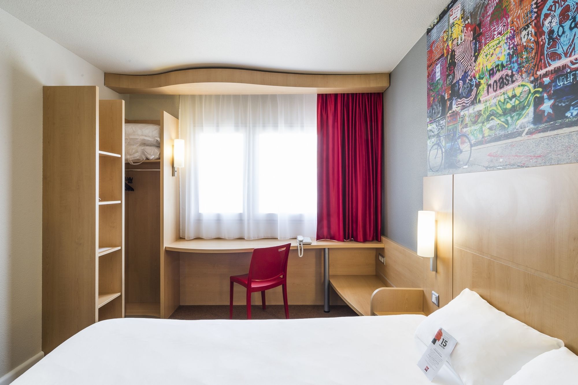 Ibis Marne La Vallee Val D'Europe Монтеврен Номер фото