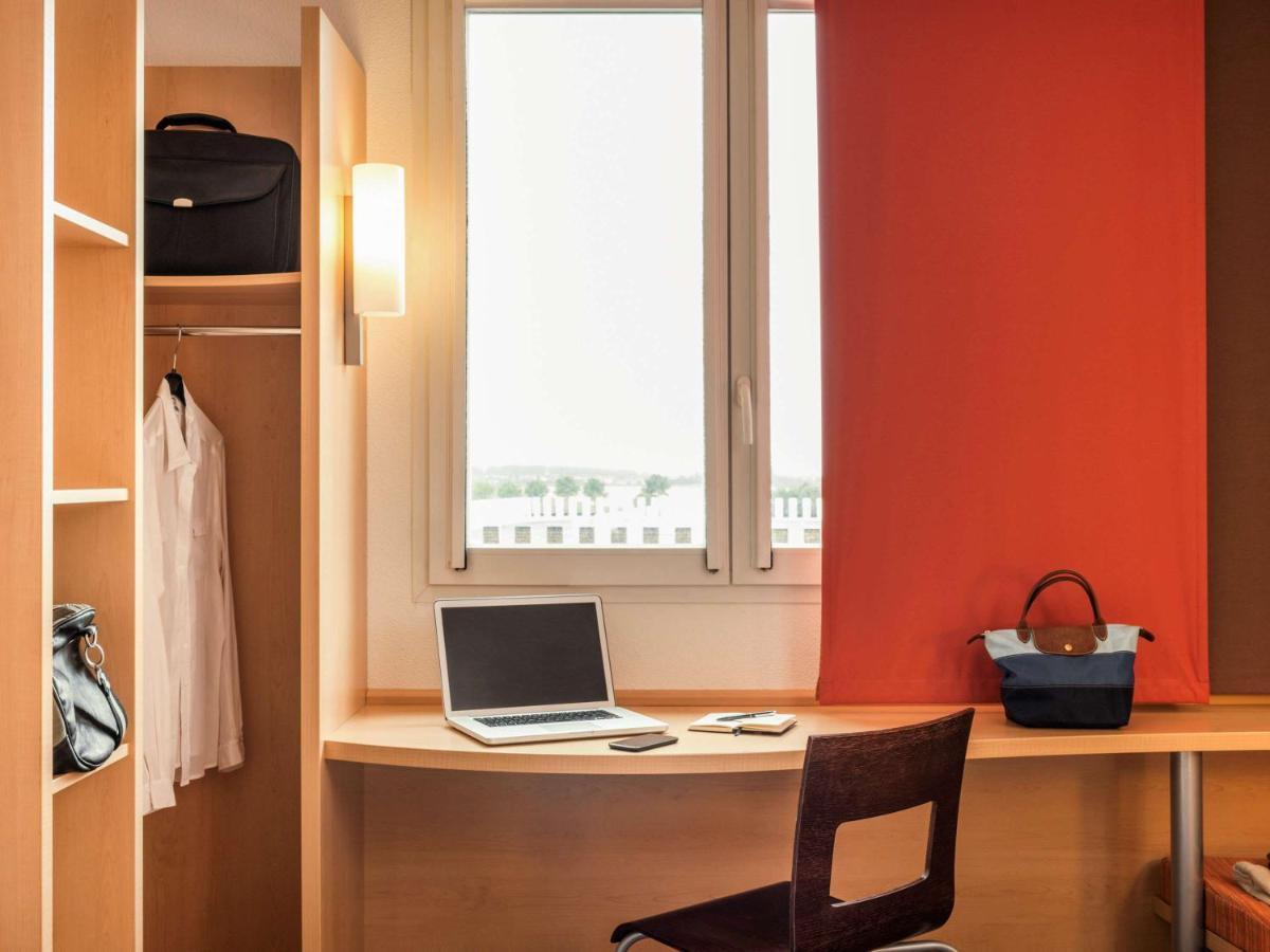 Ibis Marne La Vallee Val D'Europe Монтеврен Экстерьер фото